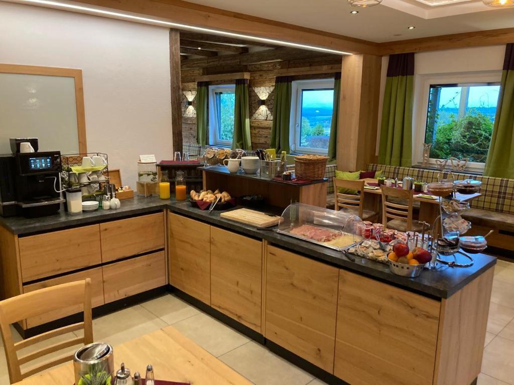 Landgasthof Entenwirt Tarsdorf Exteriör bild