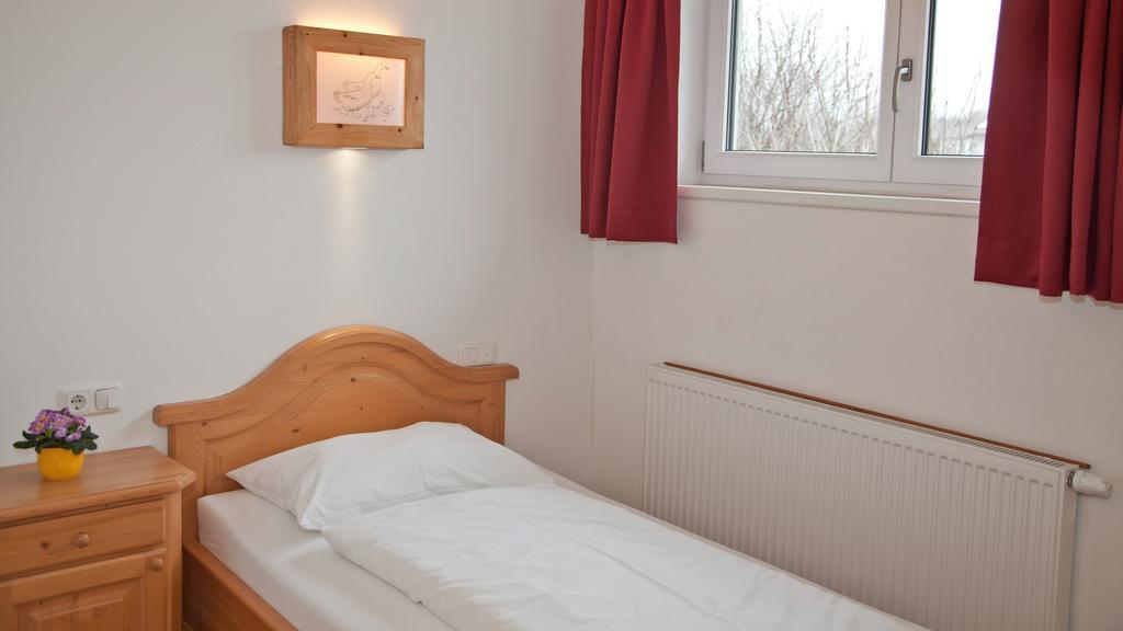 Landgasthof Entenwirt Tarsdorf Exteriör bild