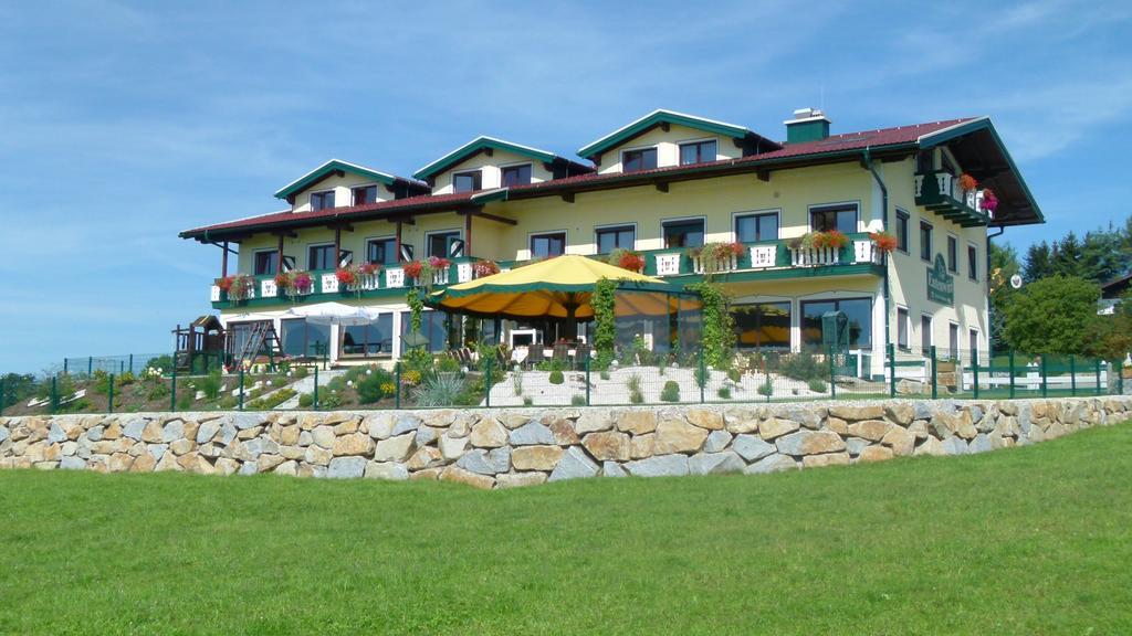 Landgasthof Entenwirt Tarsdorf Exteriör bild